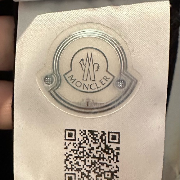 Moncler Collo Alto Tricot T-Neck Sweater Size M - NWT & Authenticated - Picture 14 of 15